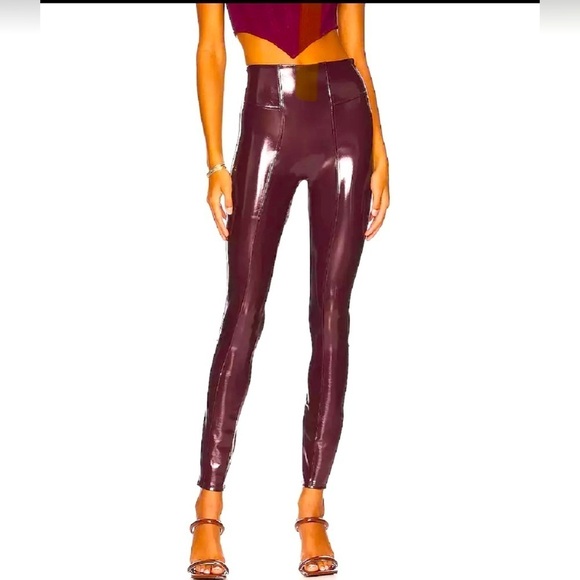 SPANX Pants - Women’s SPANXshape™ Faux Leather Patent Leggings Ruby Red Petite - Medium - NWT